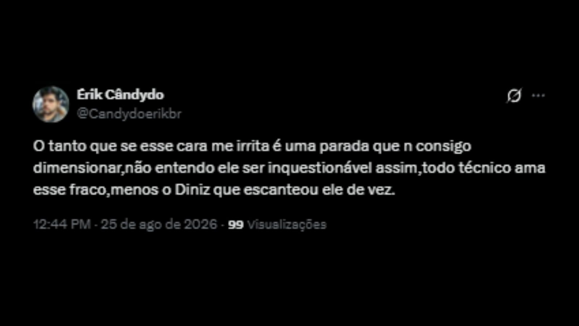 Torcedores vascaínos criticando a titularidade constante de Tchê Tchê - Reprodução/X @Candydoerikbr