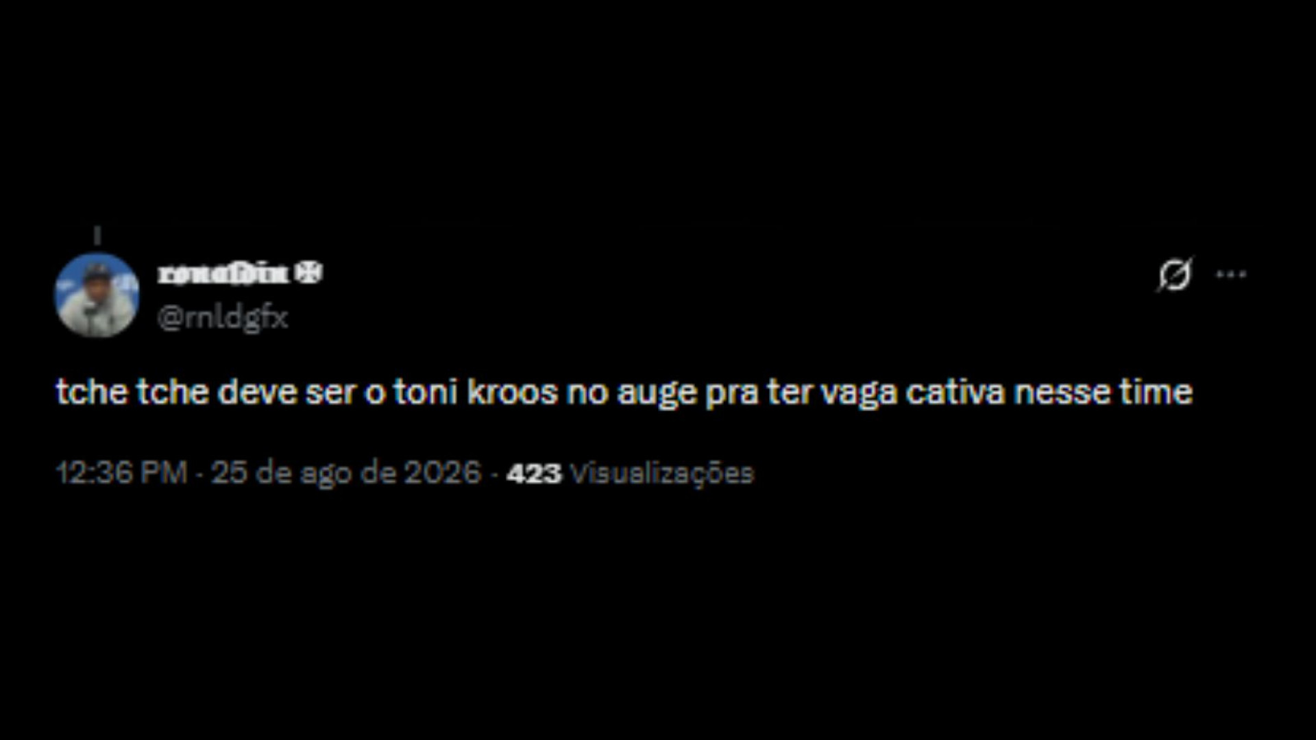 Torcedores vascaínos criticando a titularidade constante de Tchê Tchê - Reprodução/X @rnldgfx