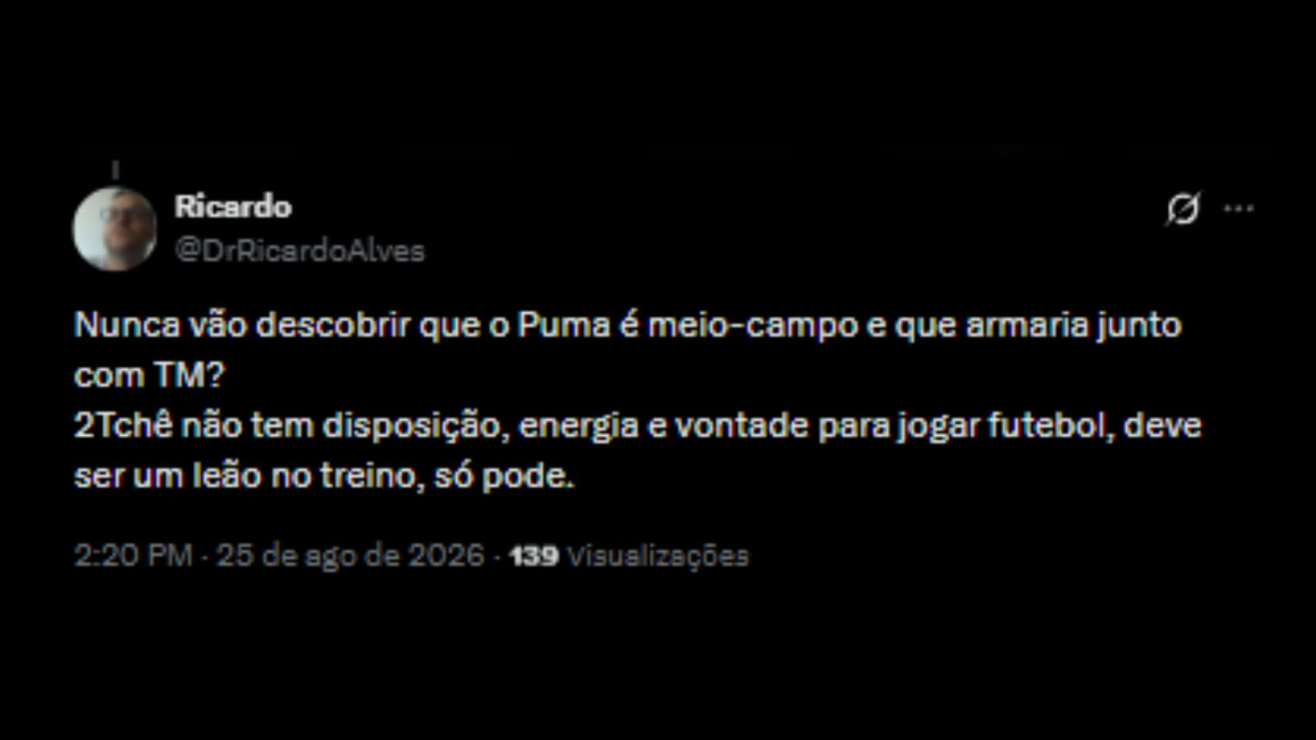Torcedores vascaínos criticando a titularidade constante de Tchê Tchê - Reprodução/X @DrRicardoAlves