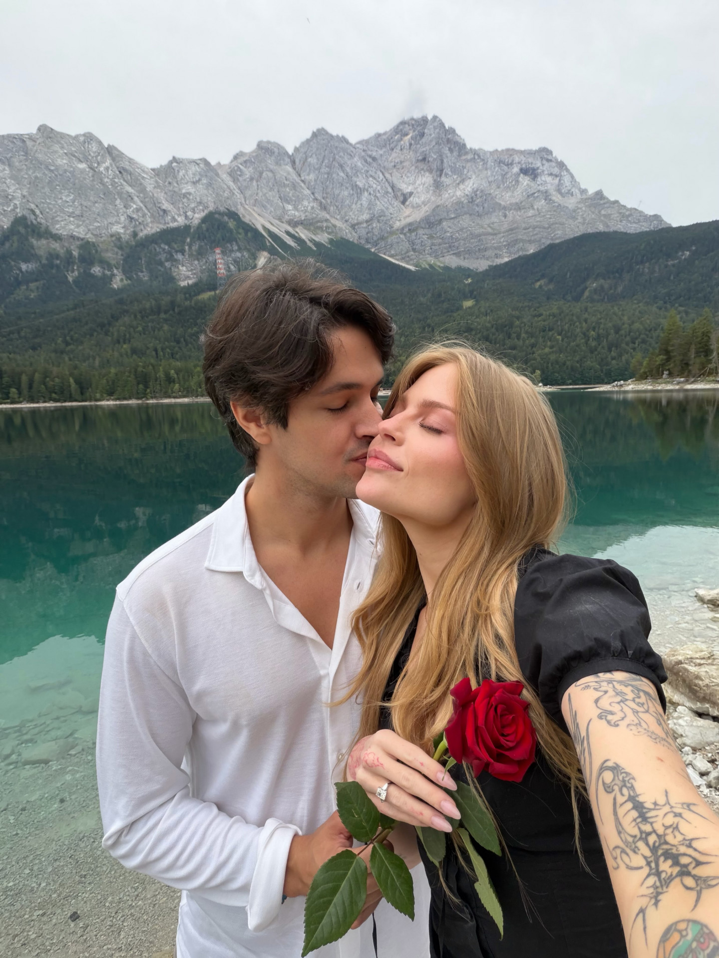 Luis Ribeirinho pediu Luísa Sonza em casamento na Alemanha - Reprodução/Instagram