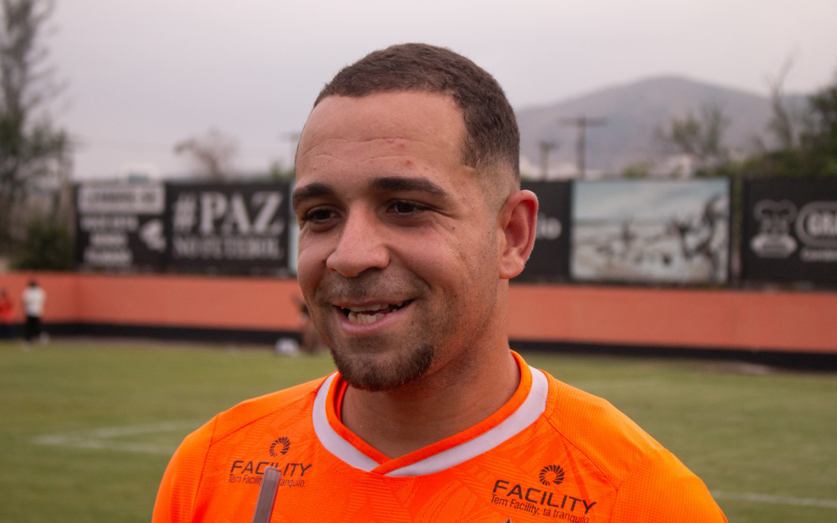 COPA RIO - Semifinal - Nova Iguaçu X Sampaio Corrêa, nesta quarta-feira (26). Na foto, Léo Muchacho, jogador do Nova Iguaçu.