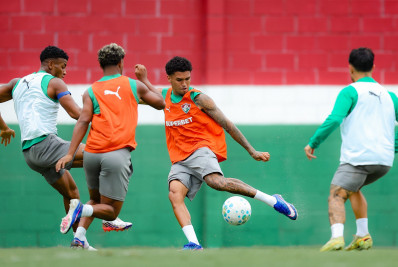 Jovens da base reaparecem no Fluminense, mas sequência é incógnita