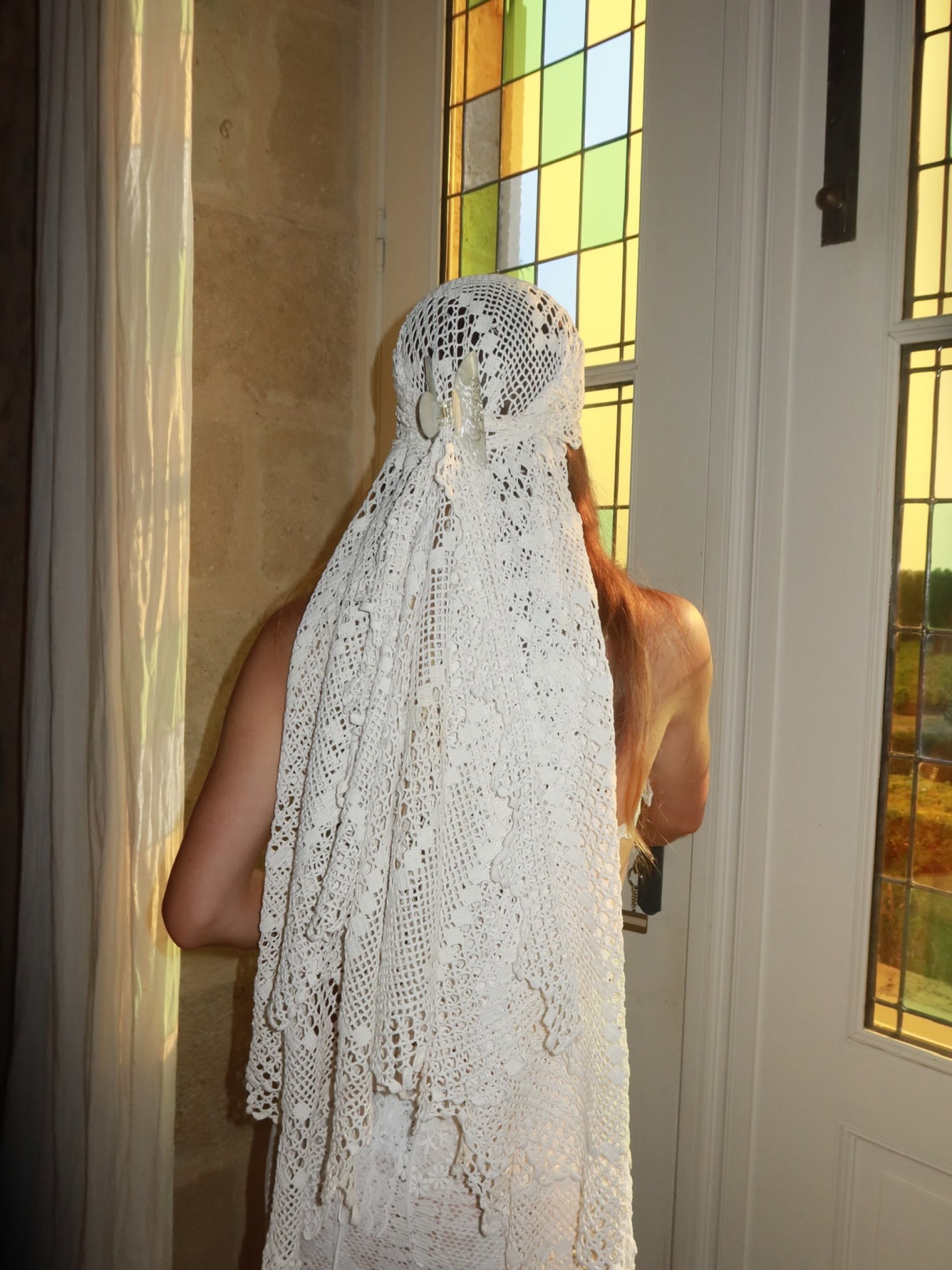 Giulia Be mostra detalhes do vestido para casamento com Conor Kennedy - Reprodução Instagram