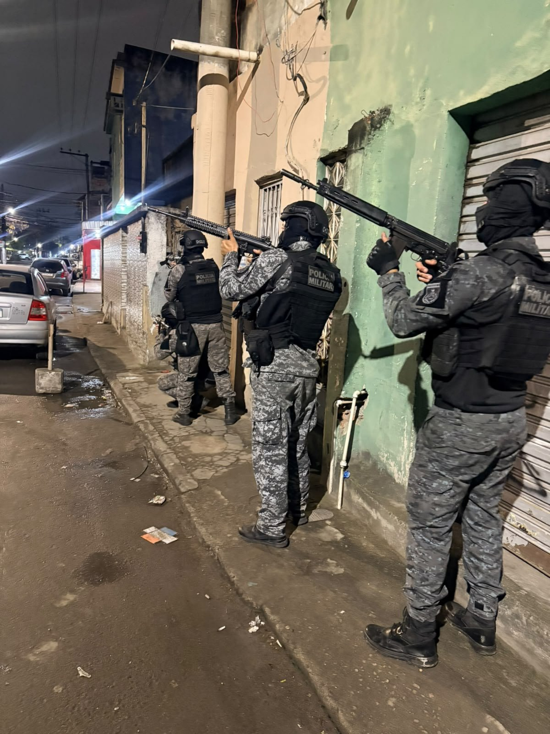 PMs atuam em comunidades controladas pelo Comando Vermelho na Zona Norte - Reprodução / Redes Sociais