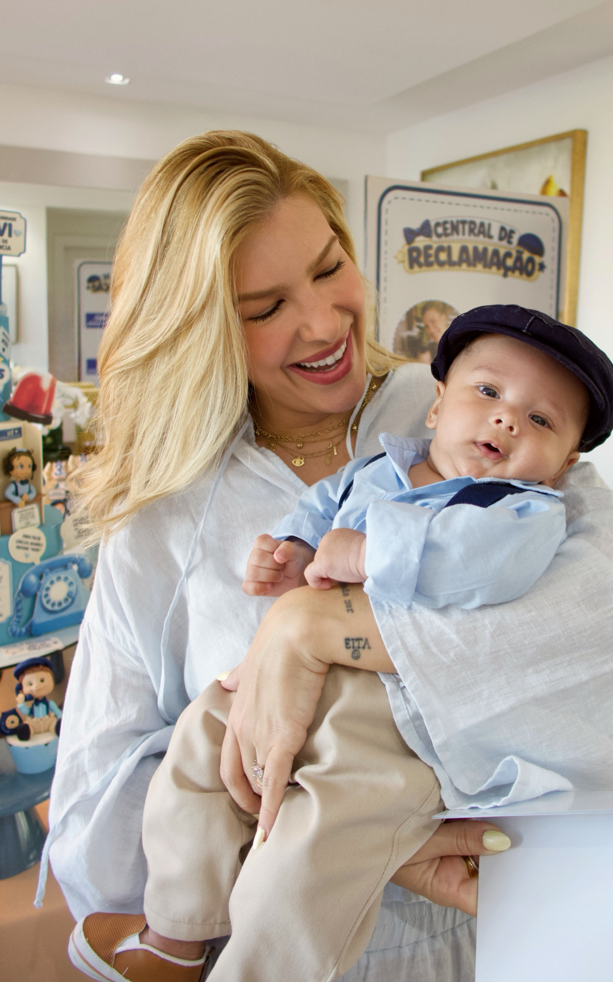 Levi, filho de Lore Improta e Léo Santana, completa 3 meses