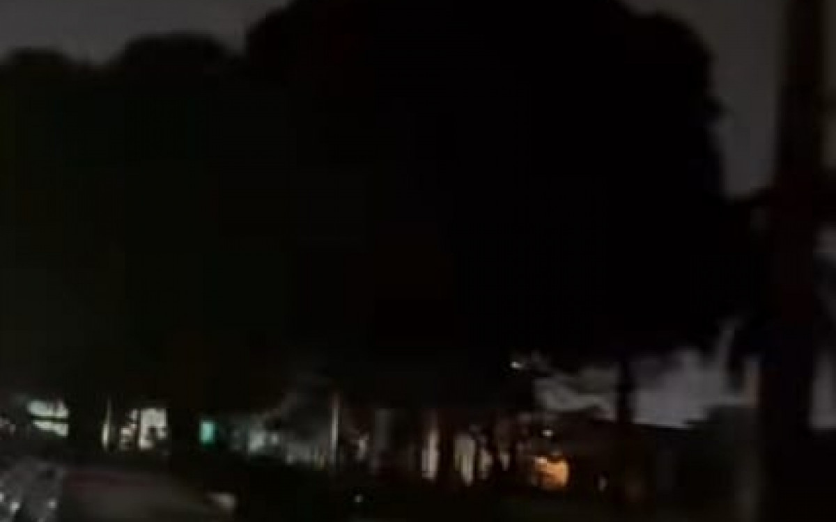 Mais de 52 mil clientes sem luz