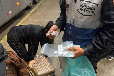 Mulher é presa com 12 ampolas de tirzepatida no terminal
