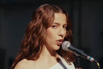 Marina Sena lança 'TAIOBEIRAS' 
