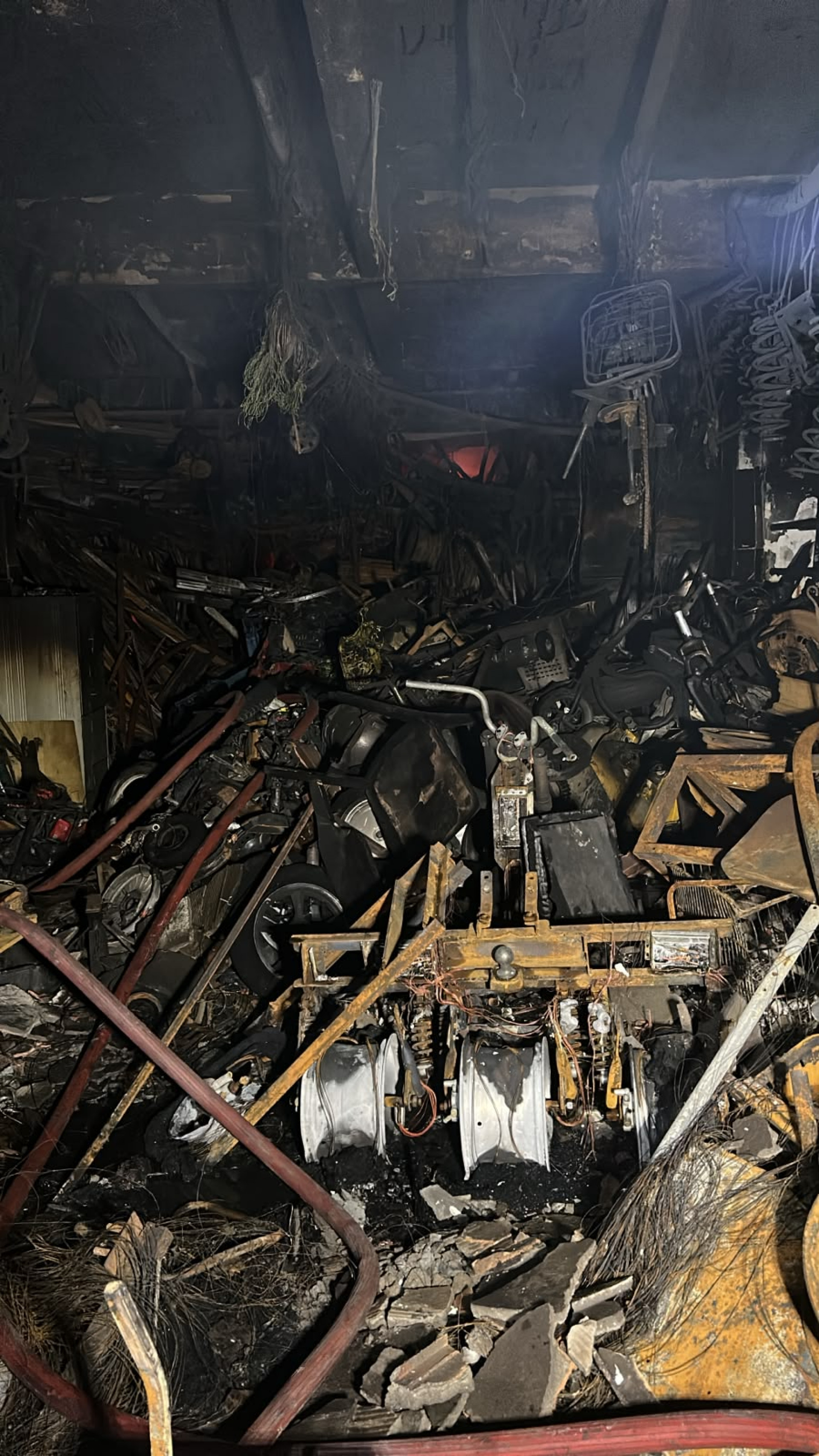 Incêndio atingiu prédio na Rua do Bonfim, em São Cristóvão - Divulgação / Corpo de Bombeiros