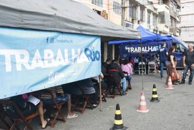 Serviço itinerante leva vagas de emprego a diversos locais do Rio