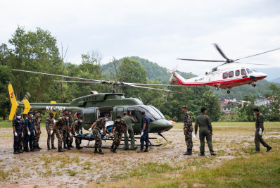 Desaparecidos em avalanche entre Nepal e China passam de 2.400