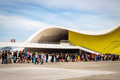 Niterói Expo Geek transforma Caminho Niemeyer em um grande universo da cultura pop