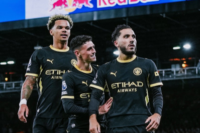 Haaland e Cherki brilham, e City goleia Crystal Palace