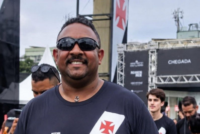 Morto em Nilópolis, sargento da Marinha aguardava conserto em moto