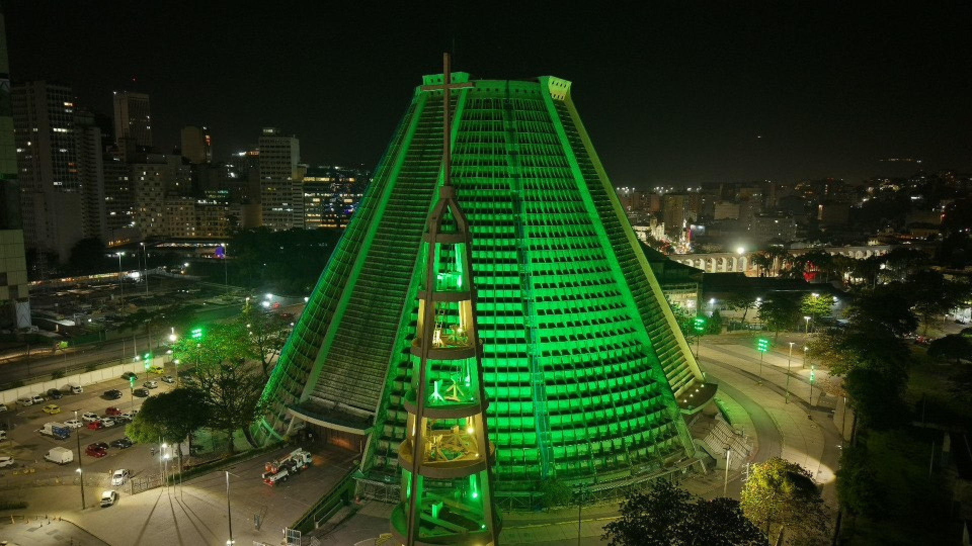 Nova iluminação foi inaugurada na noite desta quinta-feira (27) - Divulgação / Rioluz