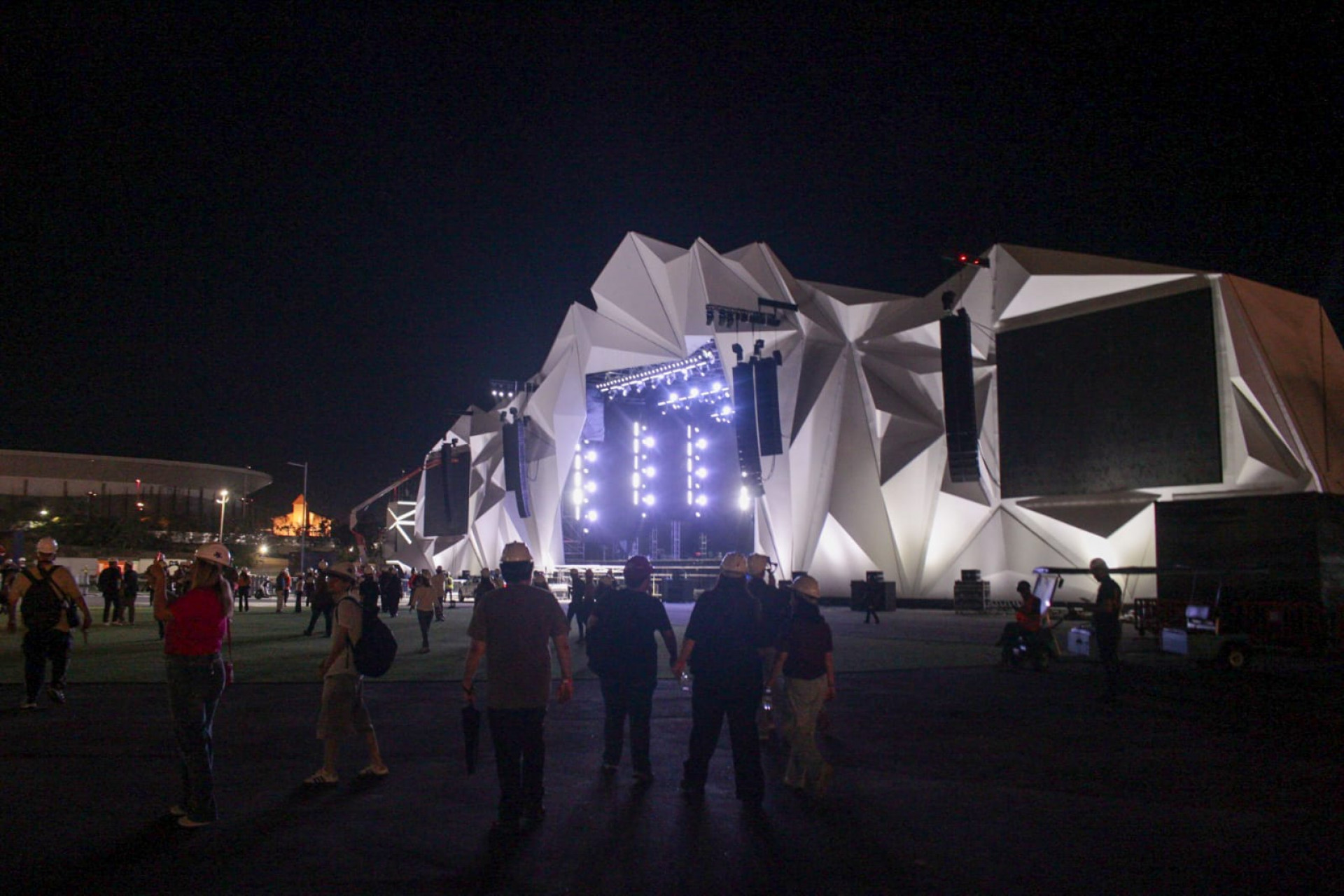 Luzes do Palco Mundo são testadas antes do Rock in Rio, nesta sexta-feira (28) - Carlos Elias Junior/ Agência O Dia