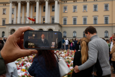 Noruega em luto inaugura nova era sob o reinado de Haakon VIII