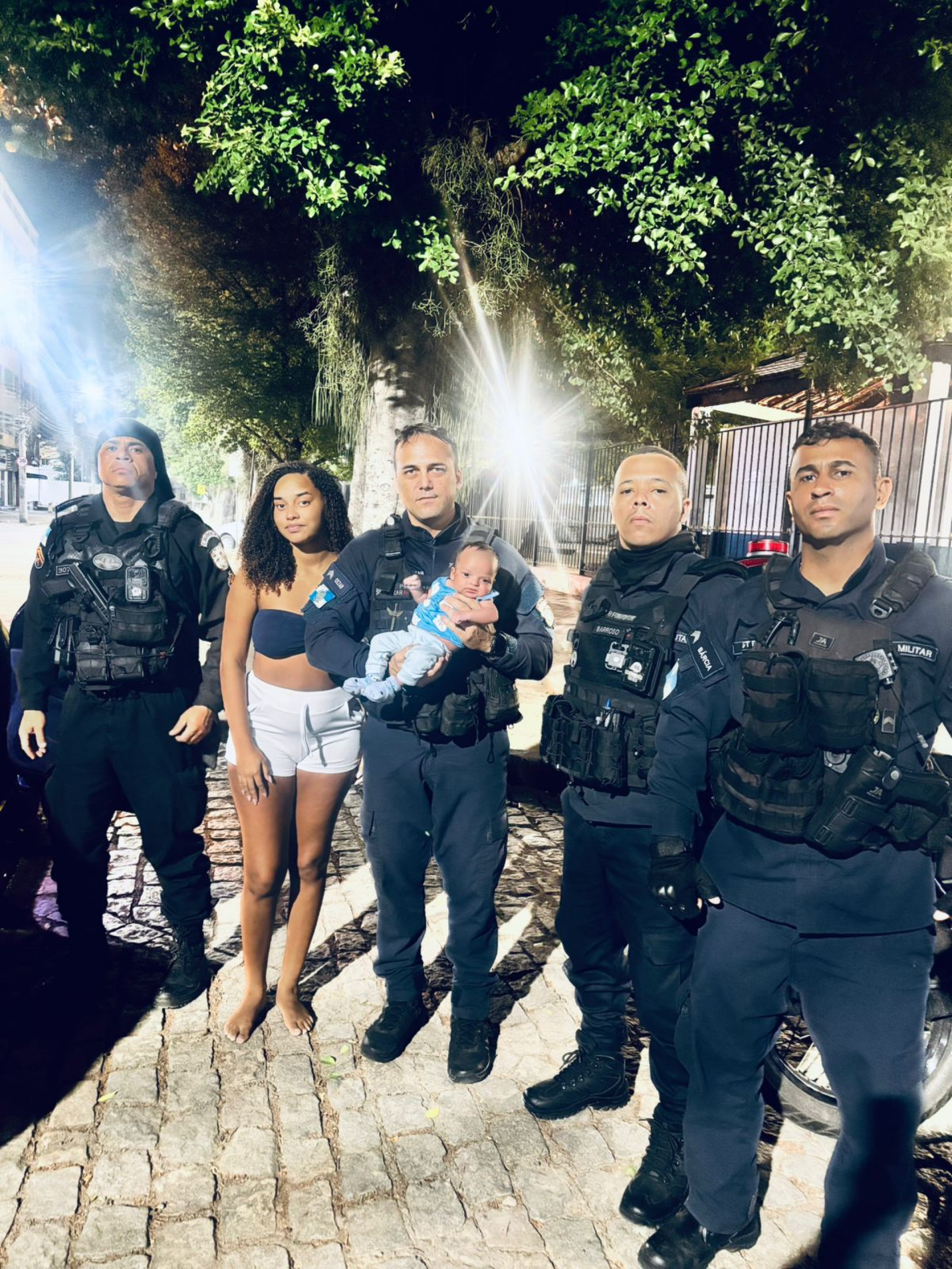 Bebê de 28 dias estava engasgado e foi salvo por agentes do 18ºBPM