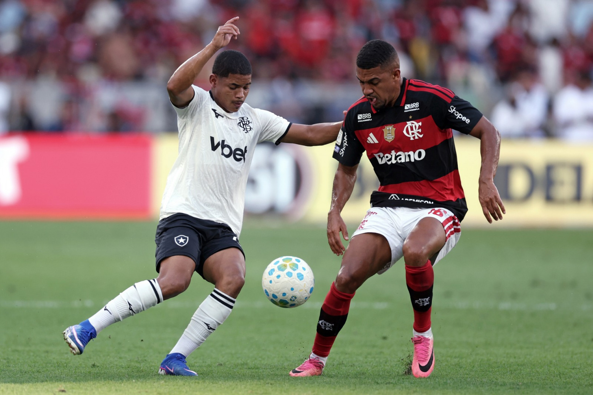 Jogo aconteceu no Maracanã - Vítor Silva / Botafogo