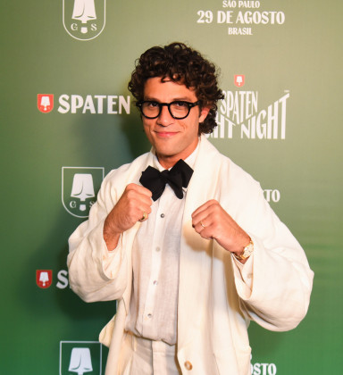 Famosos marcam presença em evento de luta em São Paulo