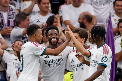 Com assistência de Vini Jr, Real Madrid goleia Málaga no Espanhol