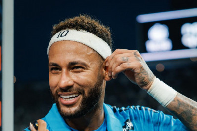 Neymar rebate críticos após vitória: 'Sempre gostei de jogo grande'