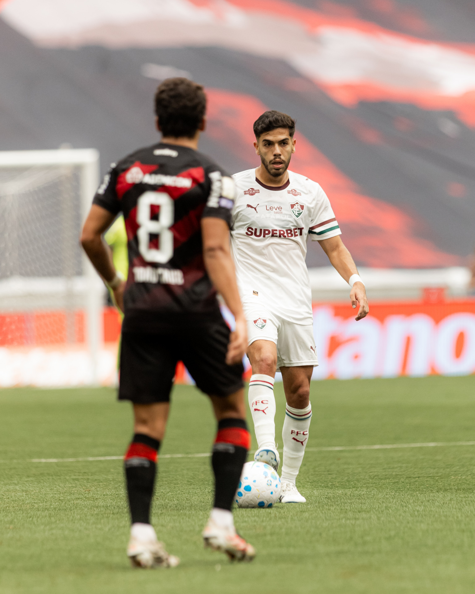 Fluminense e Athletico-PR se enfrentaram em Curitiba