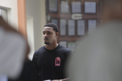 Jogador do Vasco é alvo de operação contra tráfico de armas e drogas