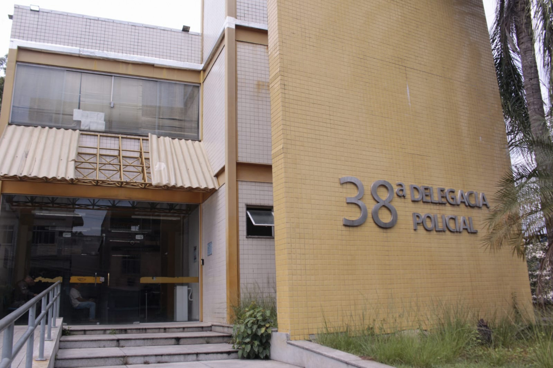 Operação foi realizada por agentes da 38ª DP (Brás de Pina) - Carlos Elias Junior / Agência O Dia