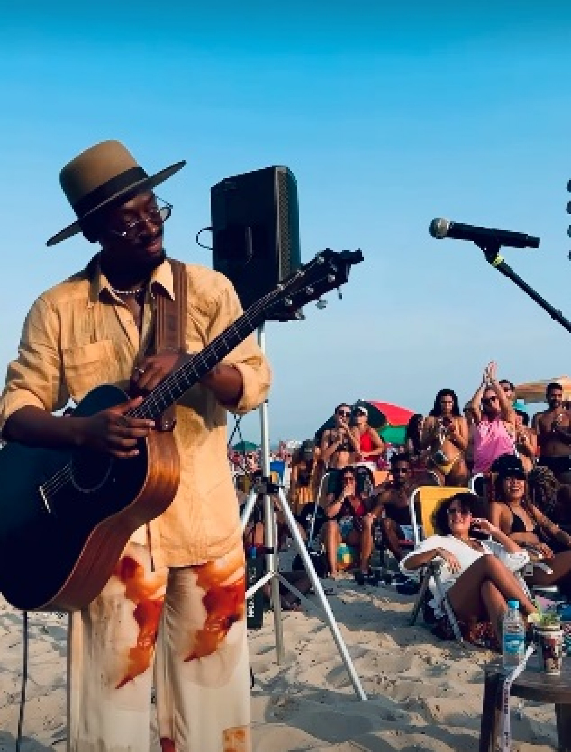 Jota.pê faz apresentação surpresa na Praia do Leme - Reprodução do Instagram