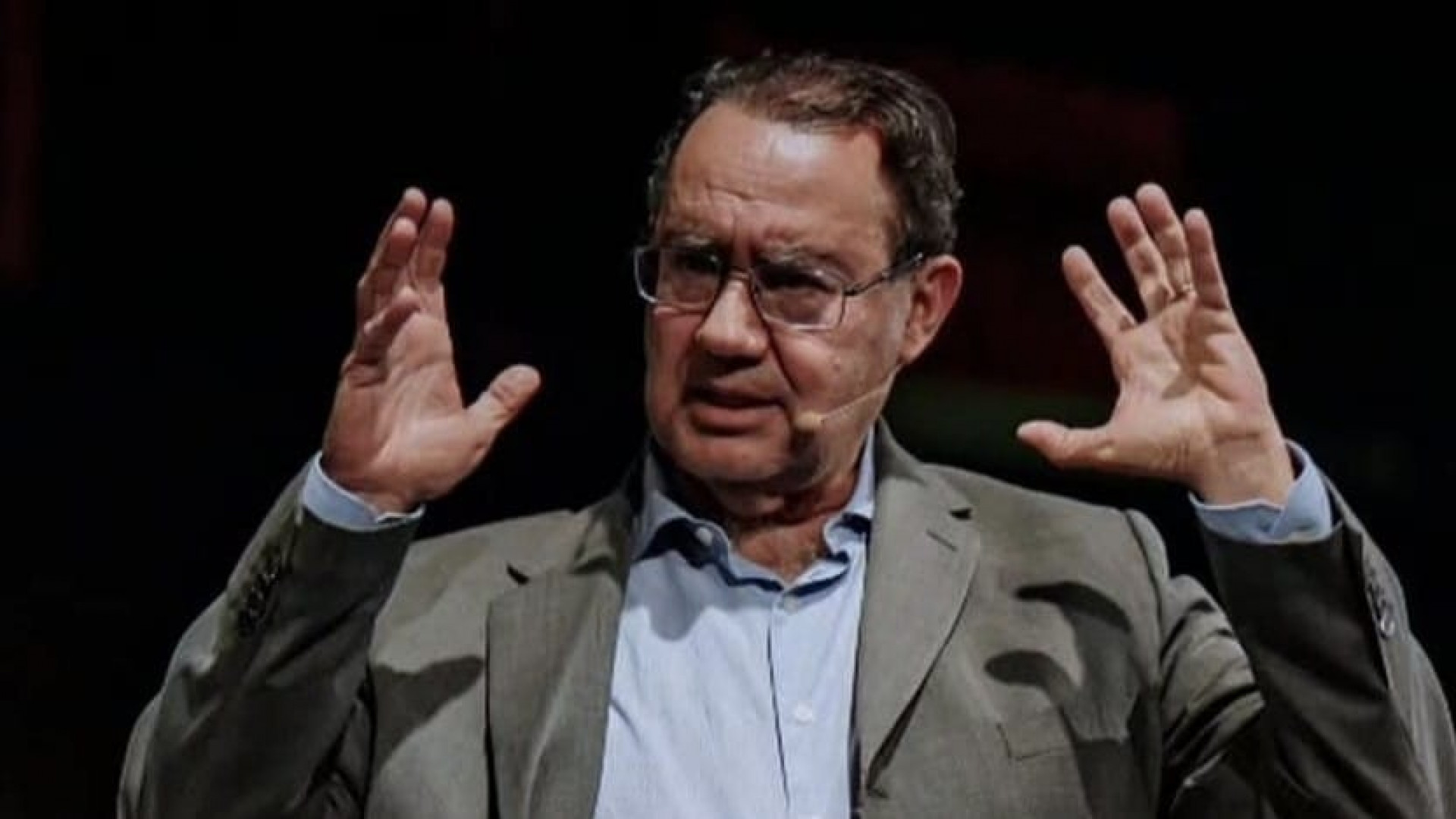 Augusto Cury cresce em pesquisas e aparece em 3º lugar