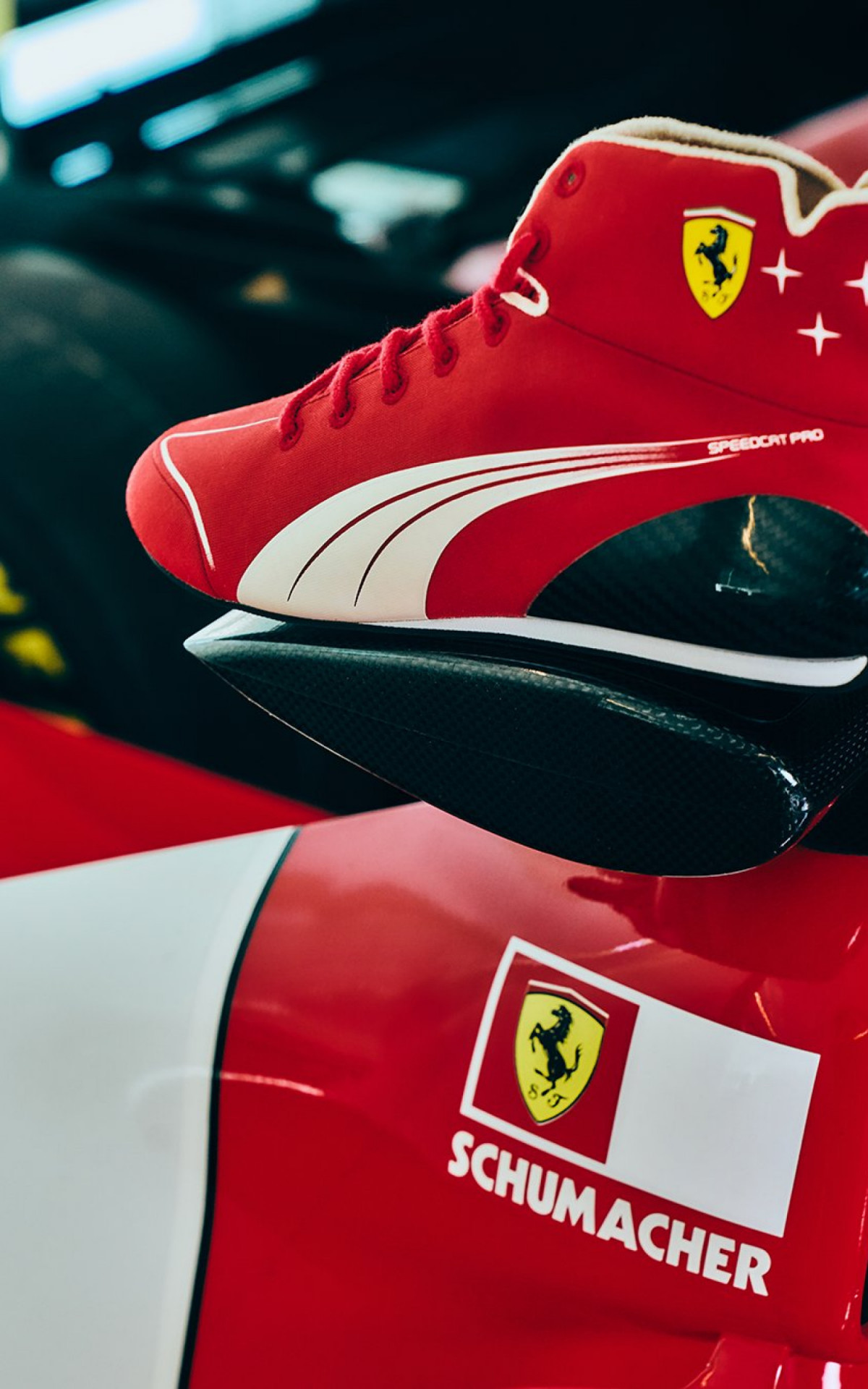 Carro da Ferrari para o GP da Itália tem referências a Michael Schumacher