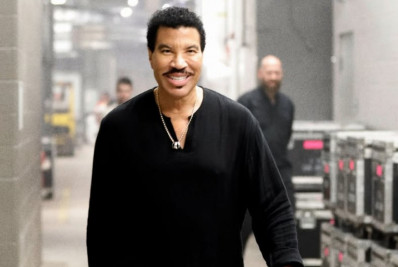 Lionel Richie é internado em UTI depois de passar mal durante show