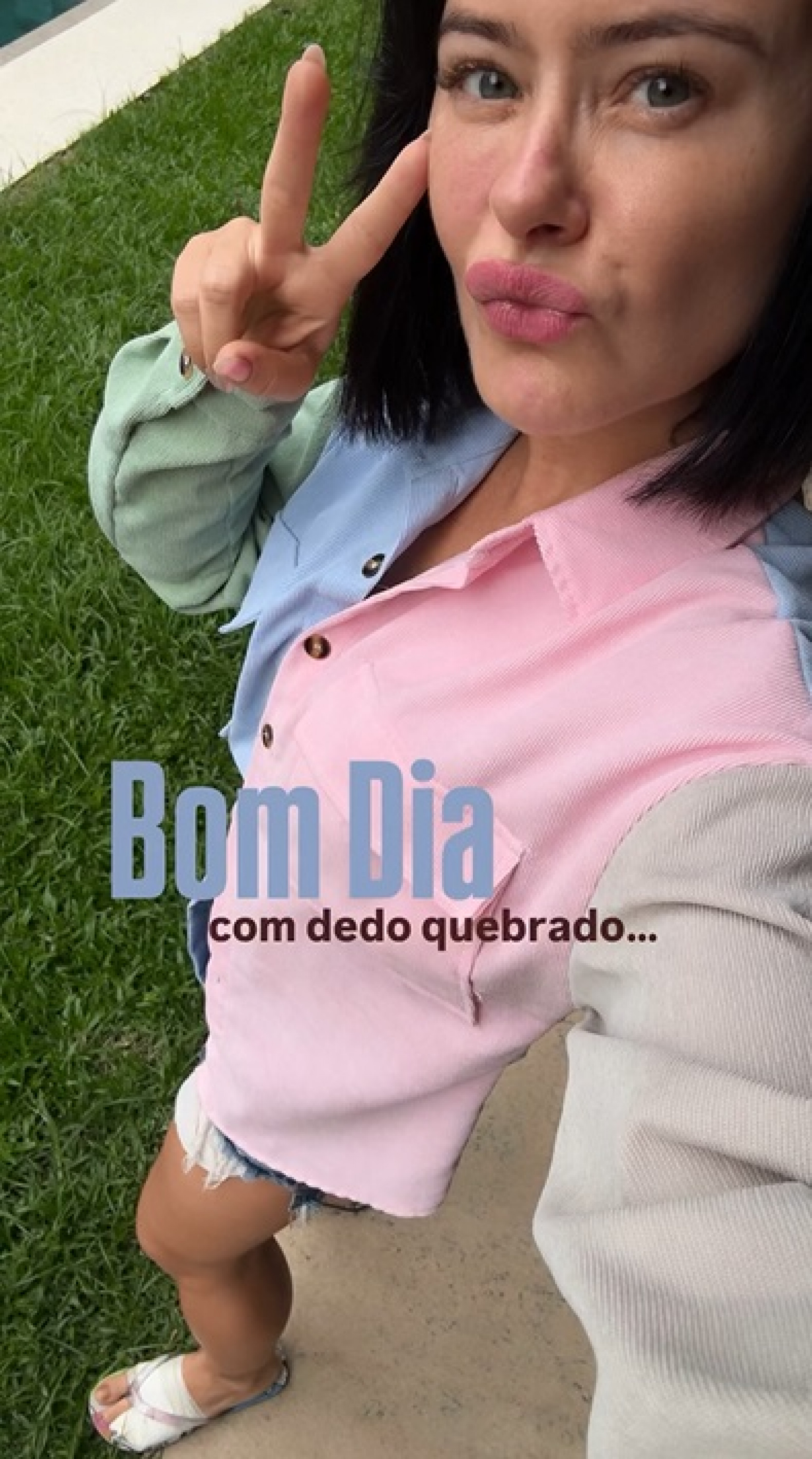 Mari Bridi fraturou os dedos do pé ao bater na porta no escuro - Reprodução/Instagram 