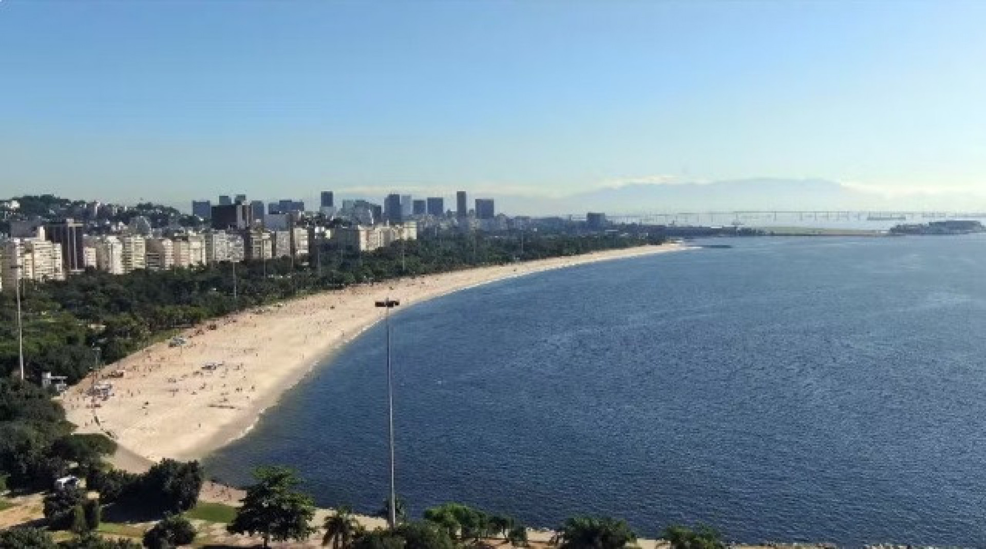 Fam&iacute;lia denuncia assalto durante passeio de moto aqu&aacute;tica no Rio