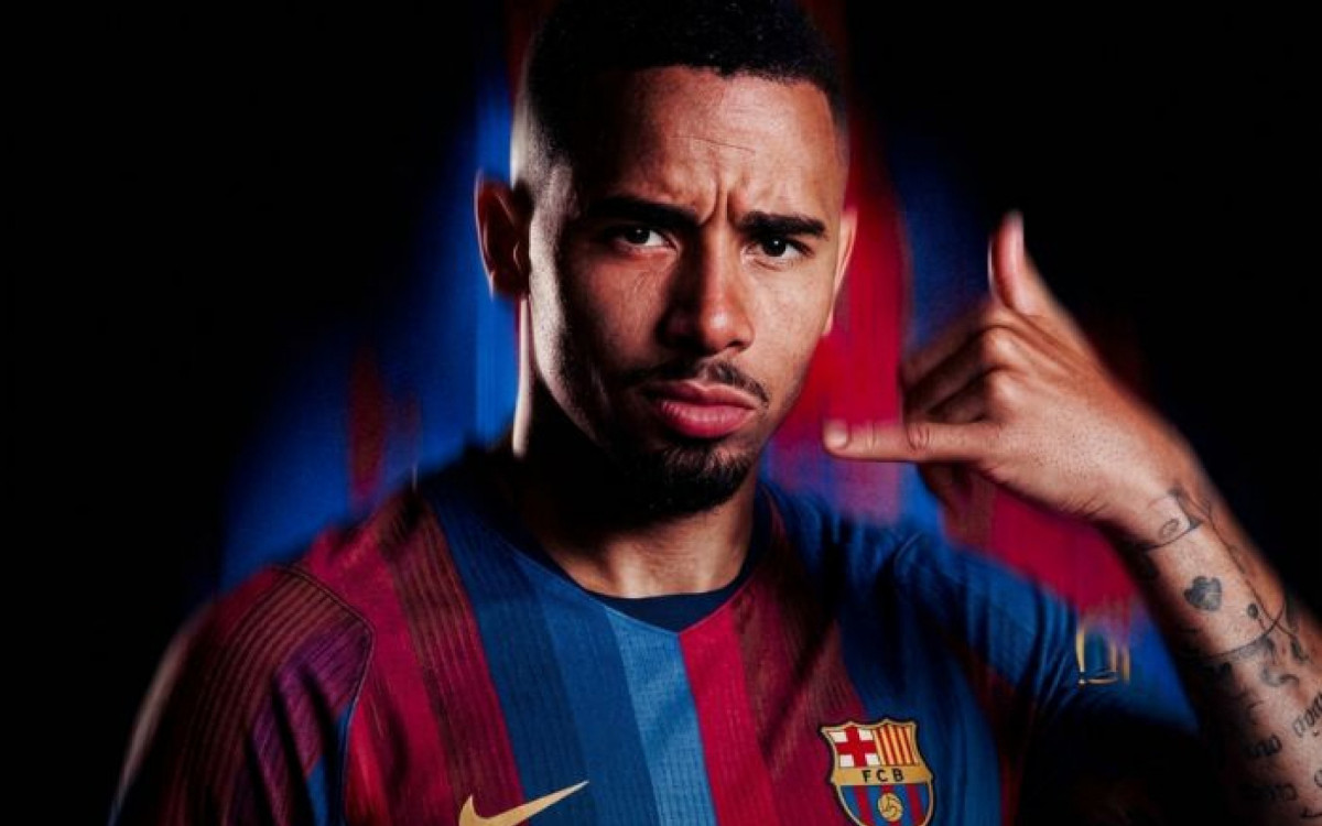 Gabriel Jesus chegou para substituir Robert Lewandowski no Barcelona