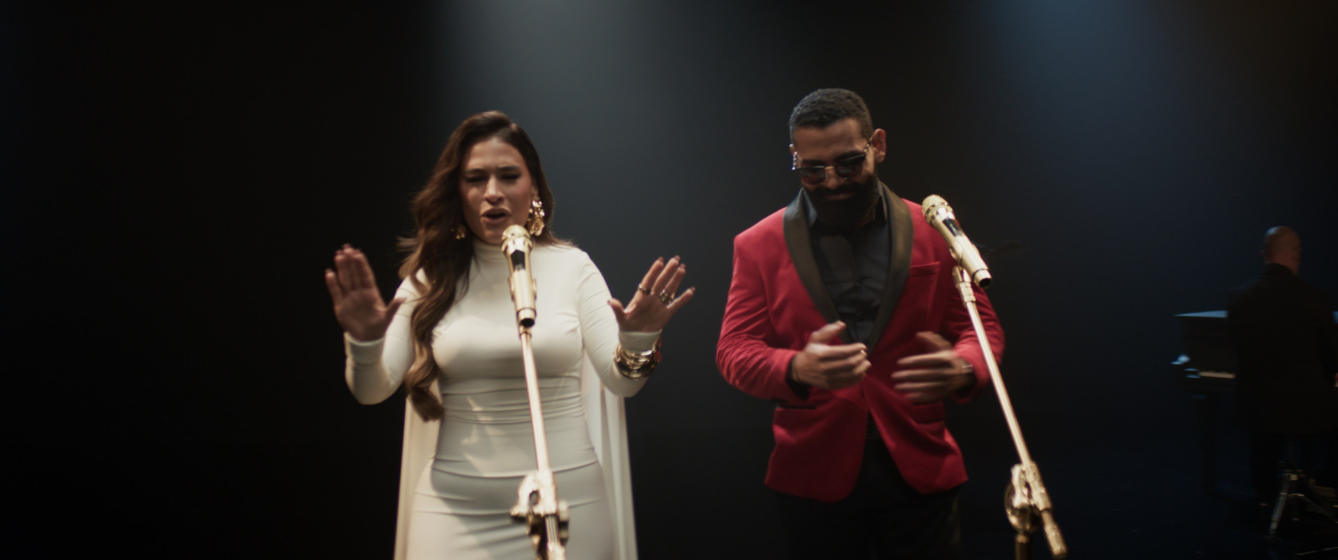 Pablo e Simone Mendes dividem os vocais na canção 'Suor Pingado' - Divulgação