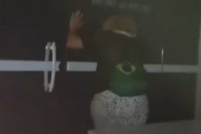 'Socorro!': Mãe e filha ficam presas em lavanderia no Centro do Rio