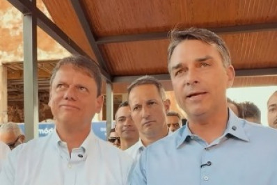 Flávio: Alcolumbre erra ao segurar pedidos de impeachment de Moraes