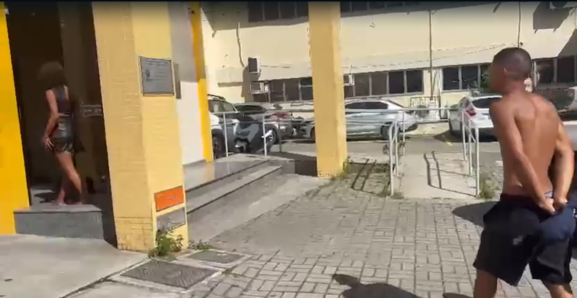 Policiais civis prenderam envolvidos com o Comando Vermelho em Belford Roxo - Reprodução