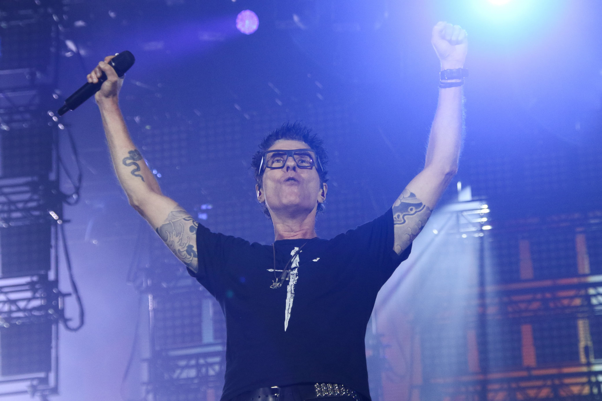 Capiatl Inicial encerra primeiro dia de shows no Palco Sunset - André Moreira/ Brazil News