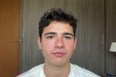 Polícia investiga denúncia de homofobia contra ator João Victor Gonçalves