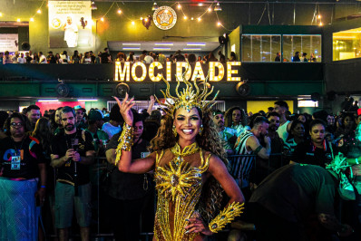 Samba de Paulo César Feital vence disputa da Mocidade Independente
