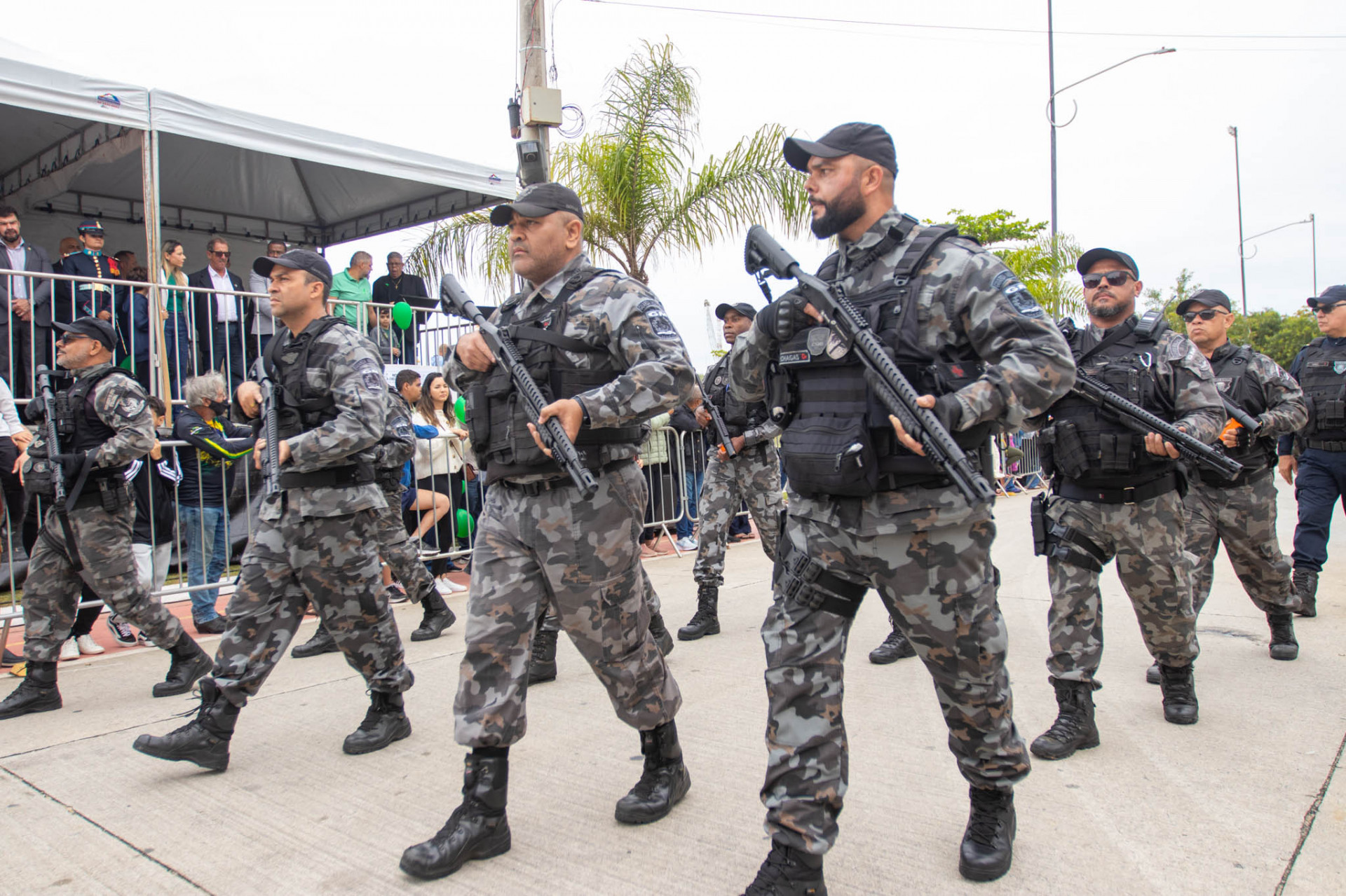 Desfile de 7 de Setembro reuniu militares, estudantes, for&ccedil;as de seguran&ccedil;a e institui&ccedil;&otilde;es em Imbetiba, em Maca&eacute; - Foto: Divulga&ccedil;&atilde;o