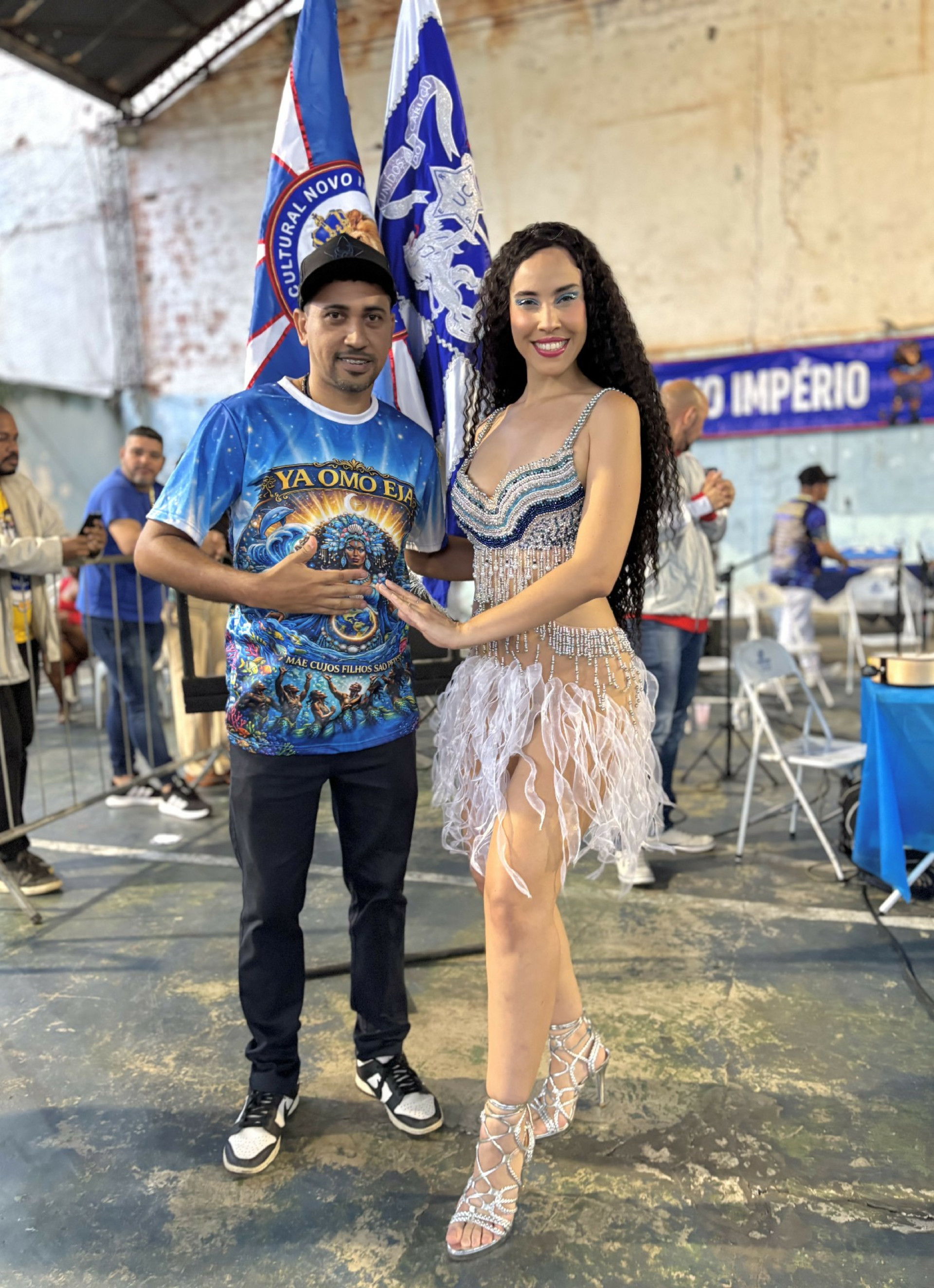 Nívea Alchorne foi coroada oficialmente como nova rainha de bateria da 'Novo Império'  - Reprodução / Divulgação Gardel Assessoria