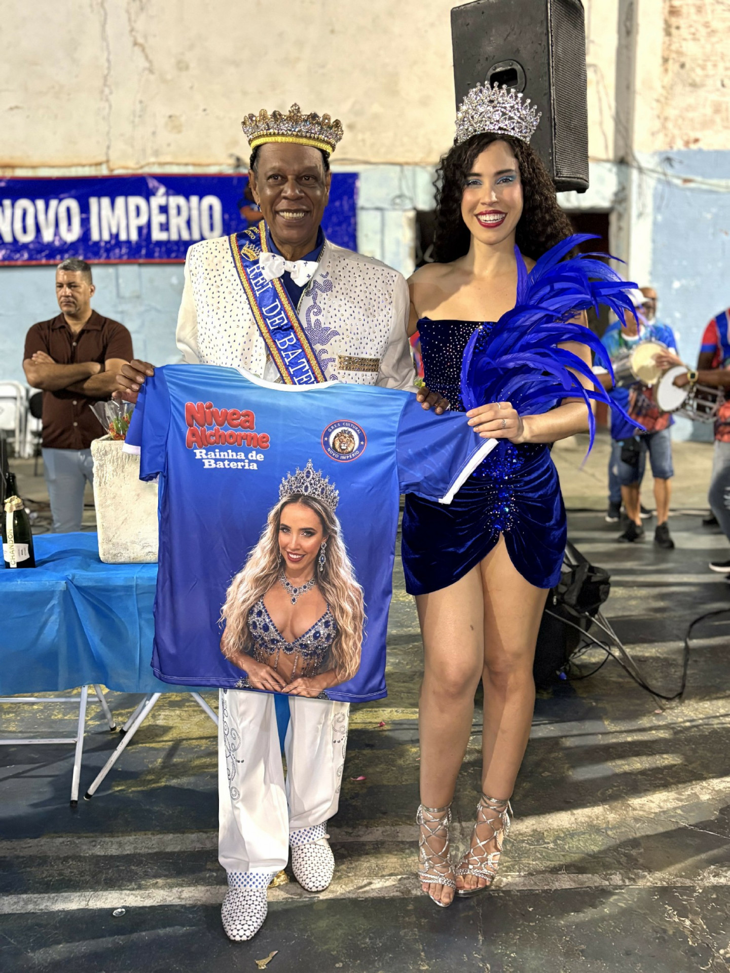 Nívea Alchorne foi coroada oficialmente como nova rainha de bateria da 'Novo Império'  - Reprodução / Divulgação Gardel Assessoria