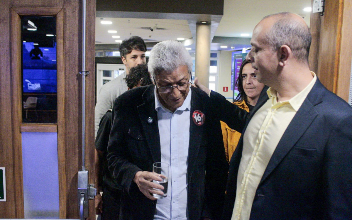 Cyro Garcia (PSTU) participou de sabatina, nesta quinta-feira (10), no auditório da Fecomércio