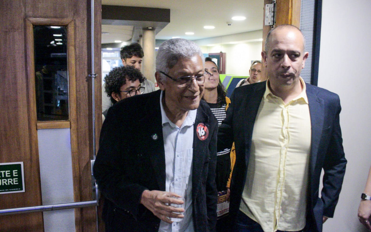 Cyro Garcia (PSTU) participou de sabatina, nesta quinta-feira (10), no auditório da Fecomércio