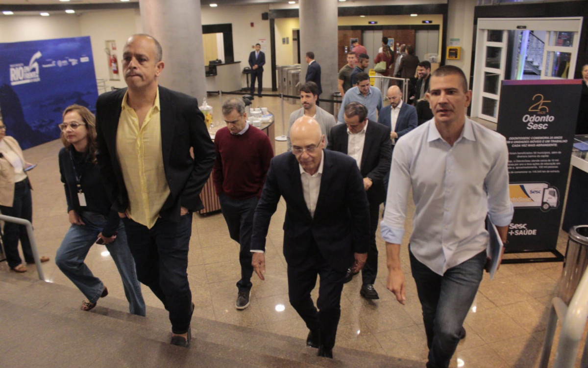 Douglas Ruas (PL) participou de sabatina no auditório da Fecomércio nesta quinta-feira (10)