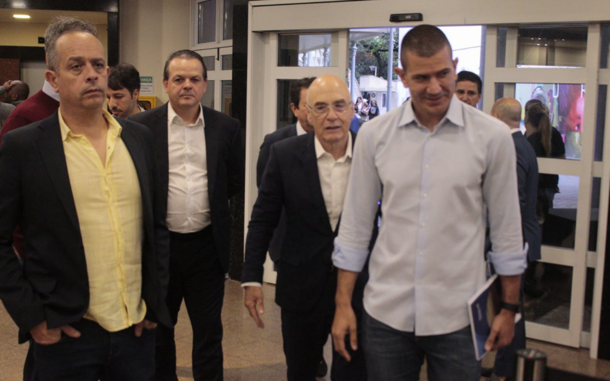 Douglas Ruas (PL) participou de sabatina no auditório da Fecomércio nesta quinta-feira (10)